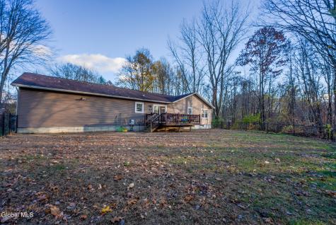 4 Hobbs Lane Fort Edward NY 12803
