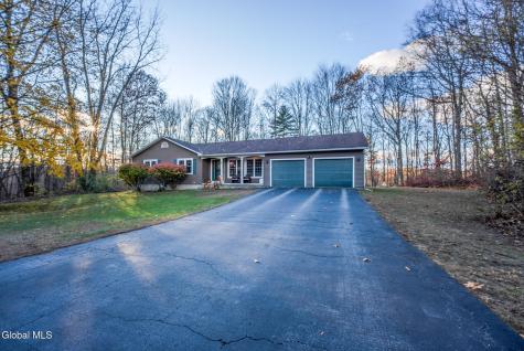 4 Hobbs Lane Fort Edward NY 12803