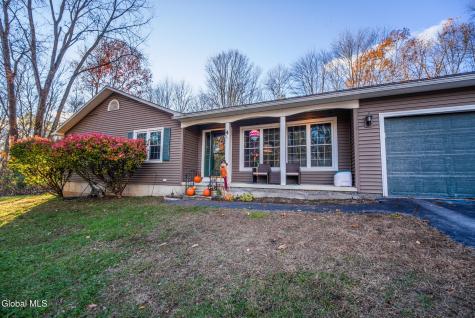 4 Hobbs Lane Fort Edward NY 12803