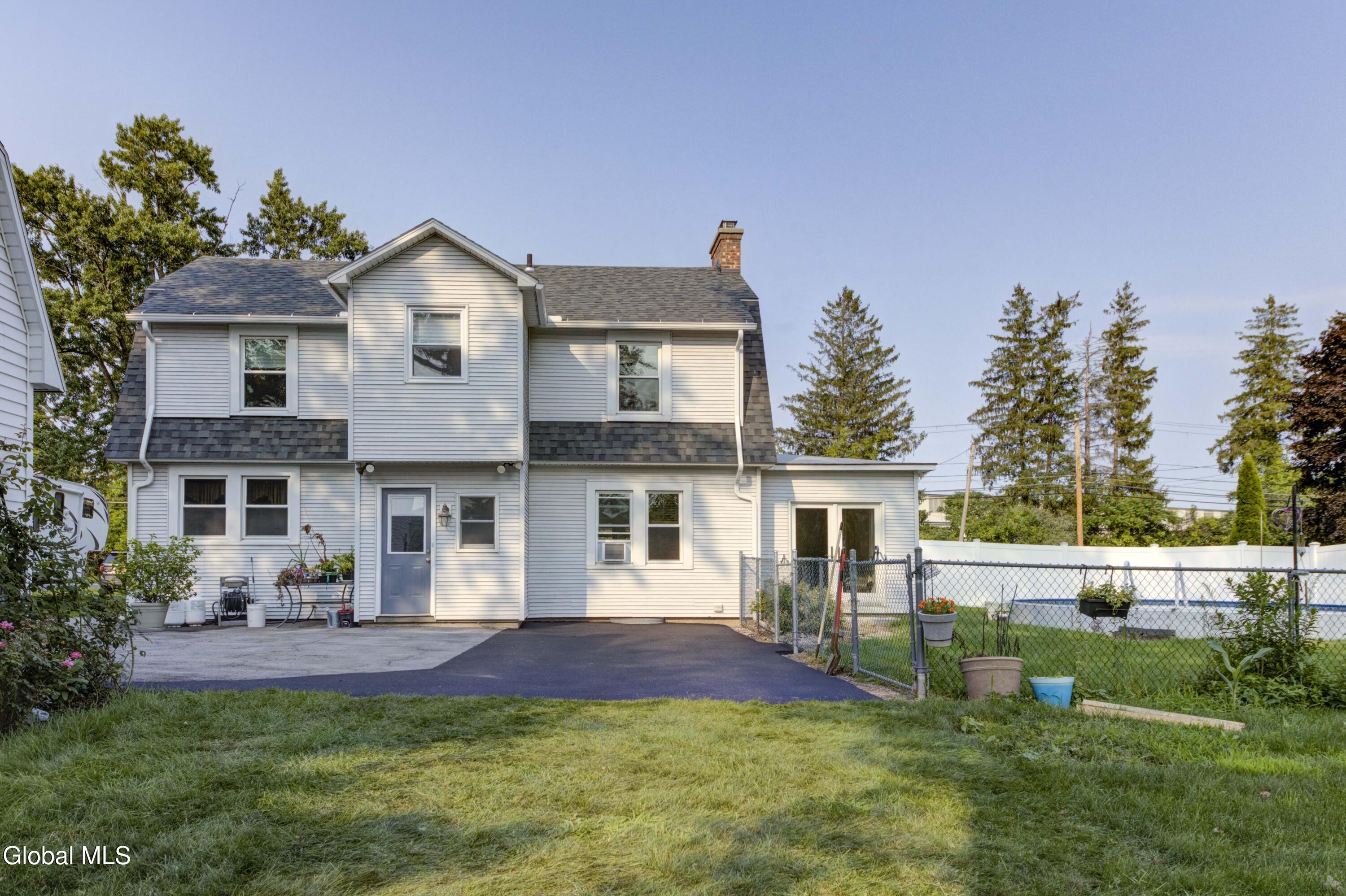 1715 Amsterdam Road Glenville NY 12302
