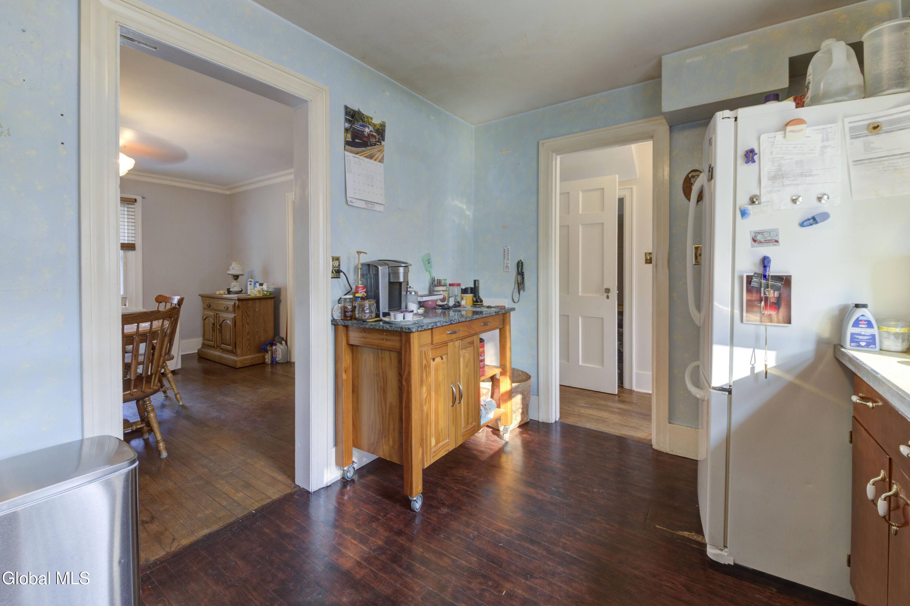 1715 Amsterdam Road Glenville NY 12302