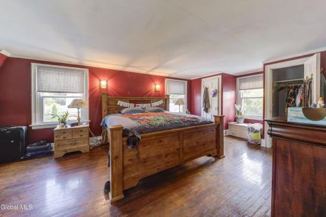 1715 Amsterdam Road Glenville NY 12302