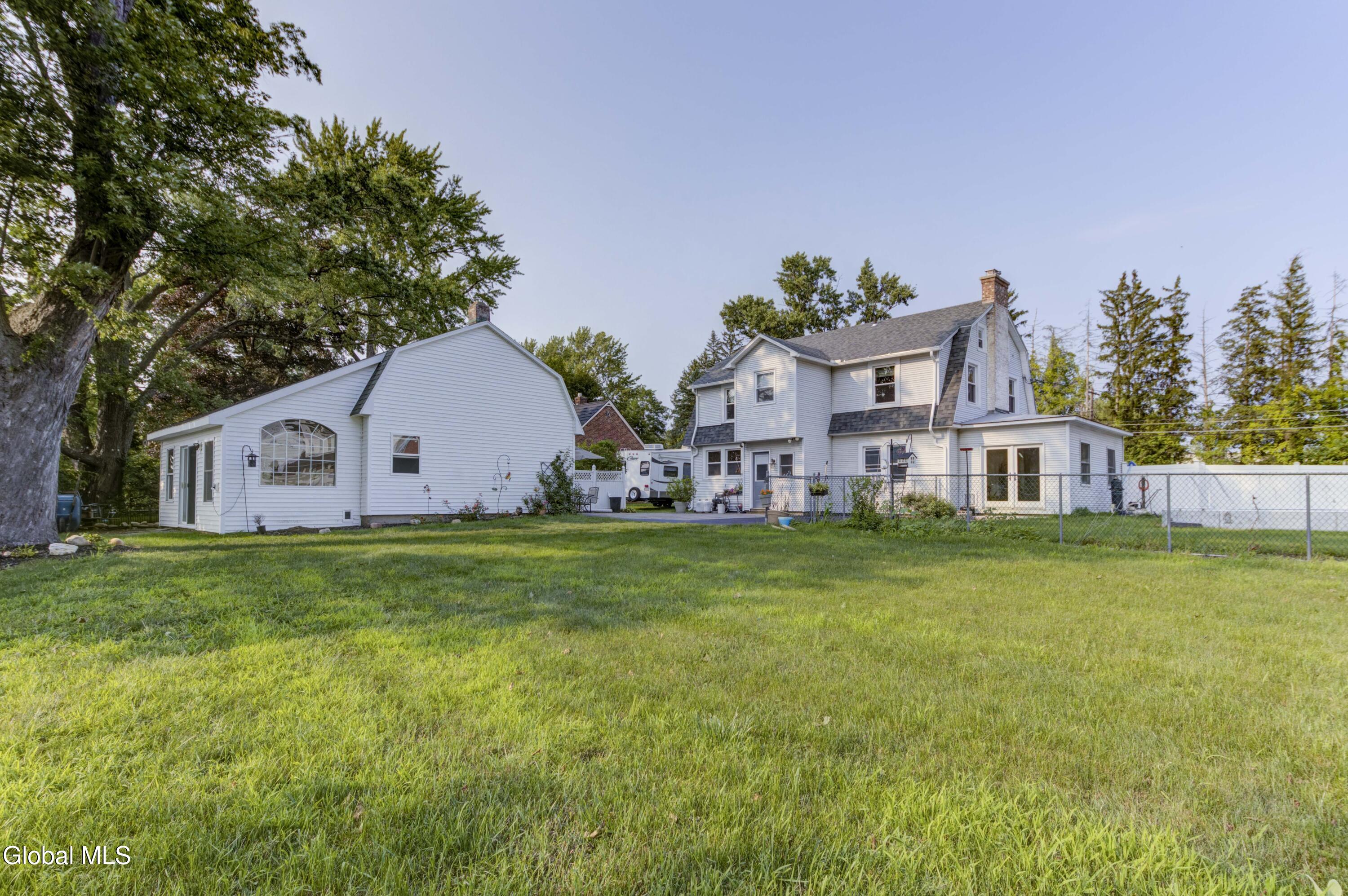 1715 Amsterdam Road Glenville NY 12302