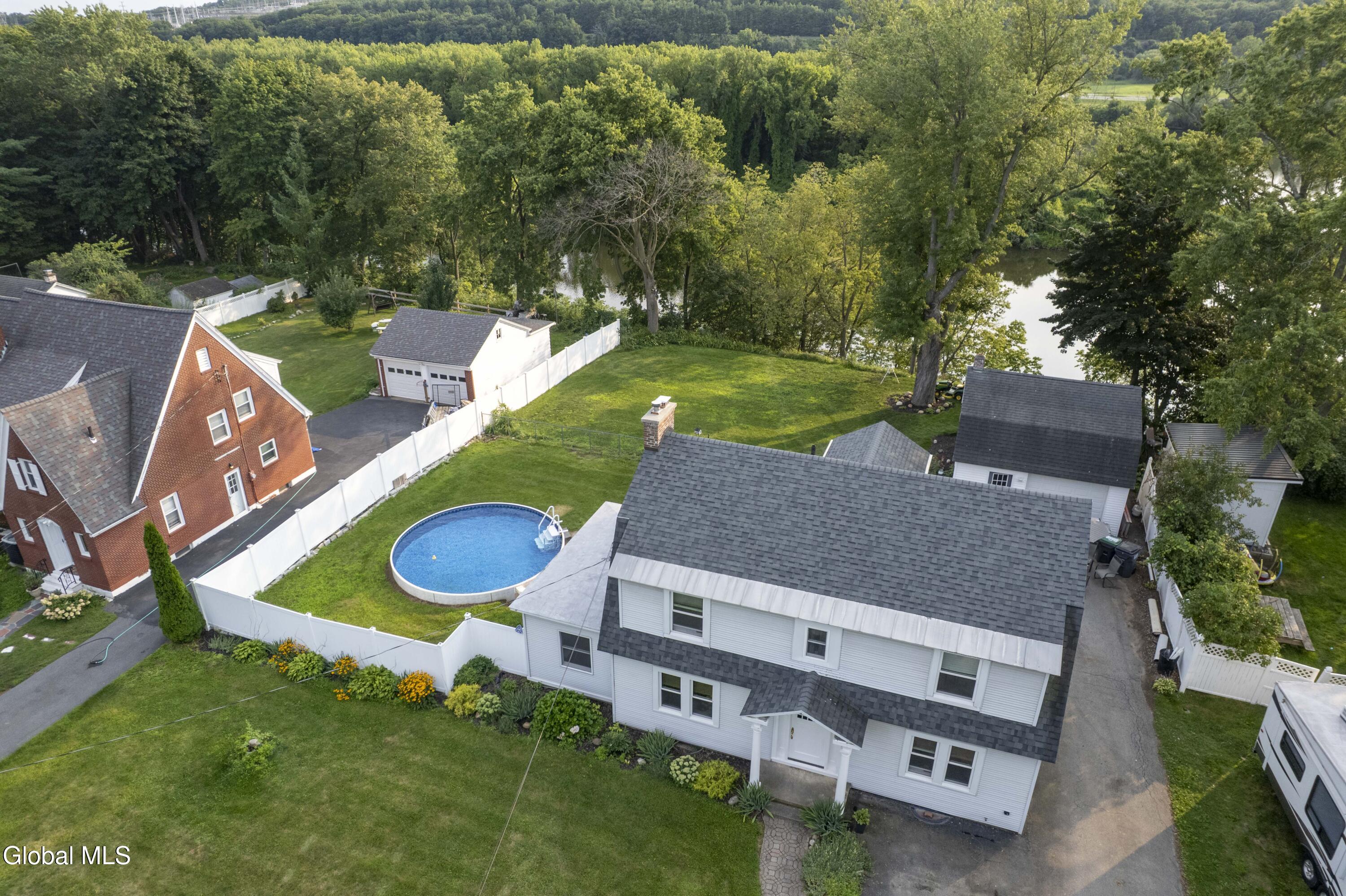 1715 Amsterdam Road Glenville NY 12302