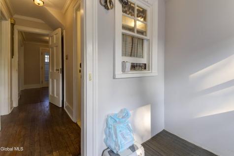 1715 Amsterdam Road Glenville NY 12302