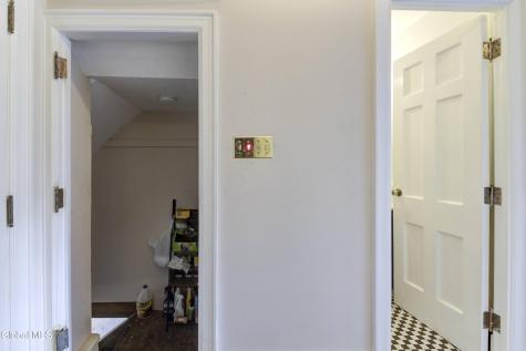 1715 Amsterdam Road Glenville NY 12302