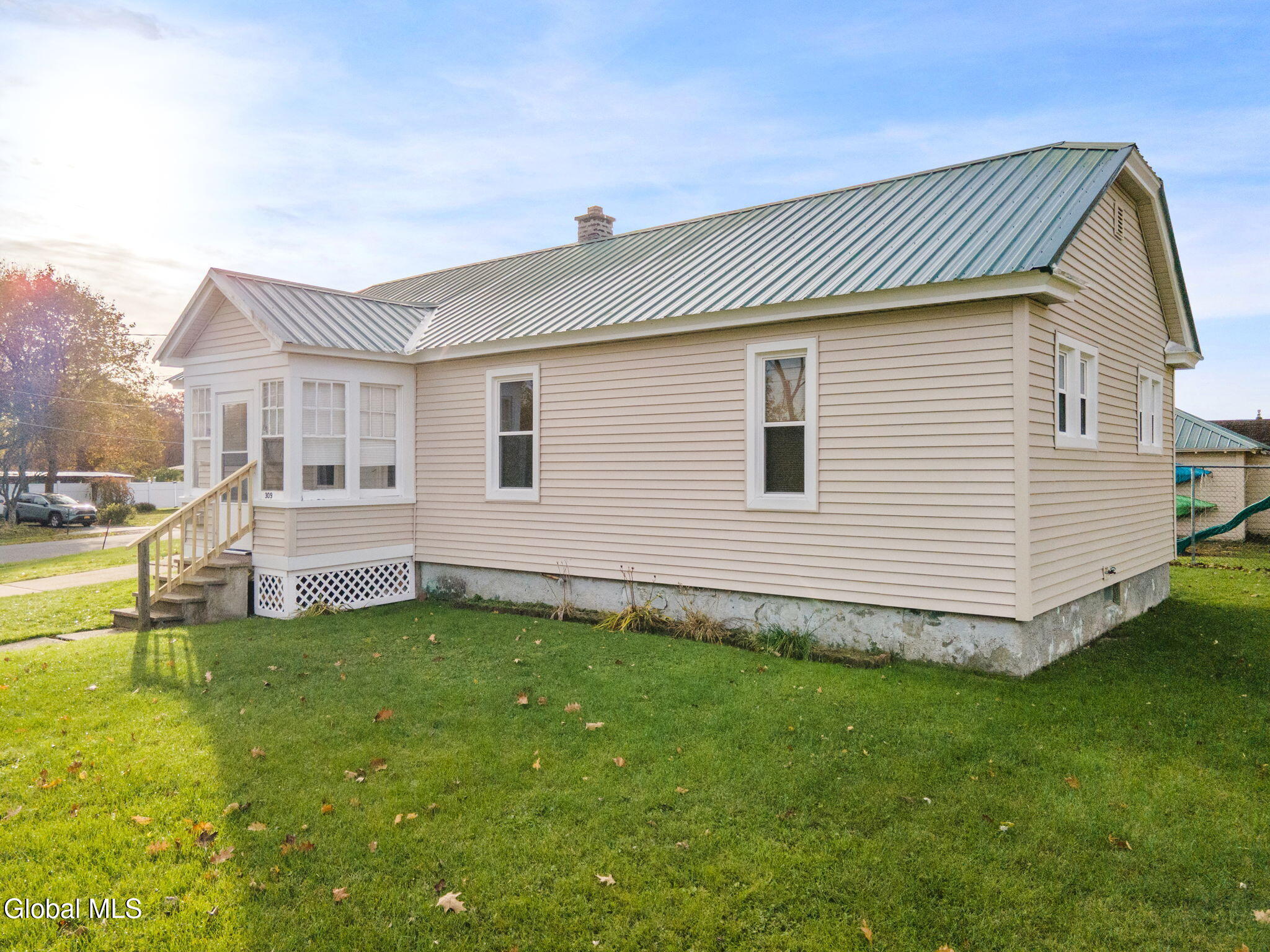 309 Parkwood Avenue Johnstown NY 12095