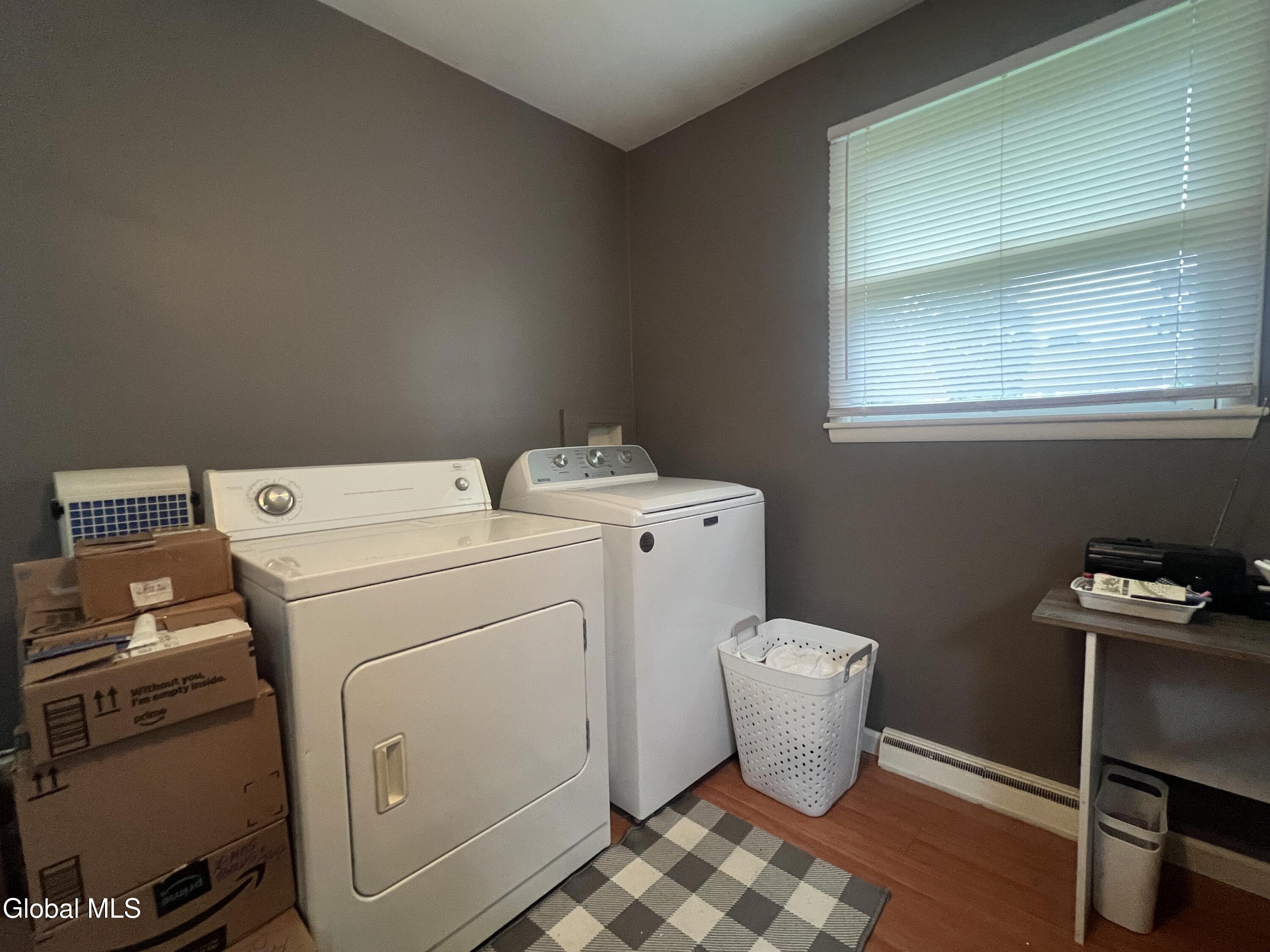 1352 Lawn Avenue Schenectady NY 12306