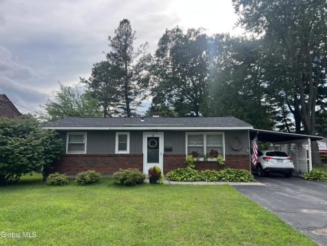 1352 Lawn Avenue Schenectady NY 12306