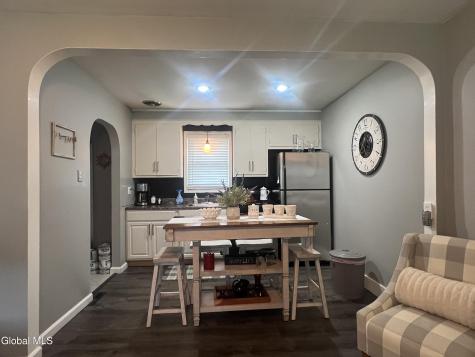 1352 Lawn Avenue Schenectady NY 12306