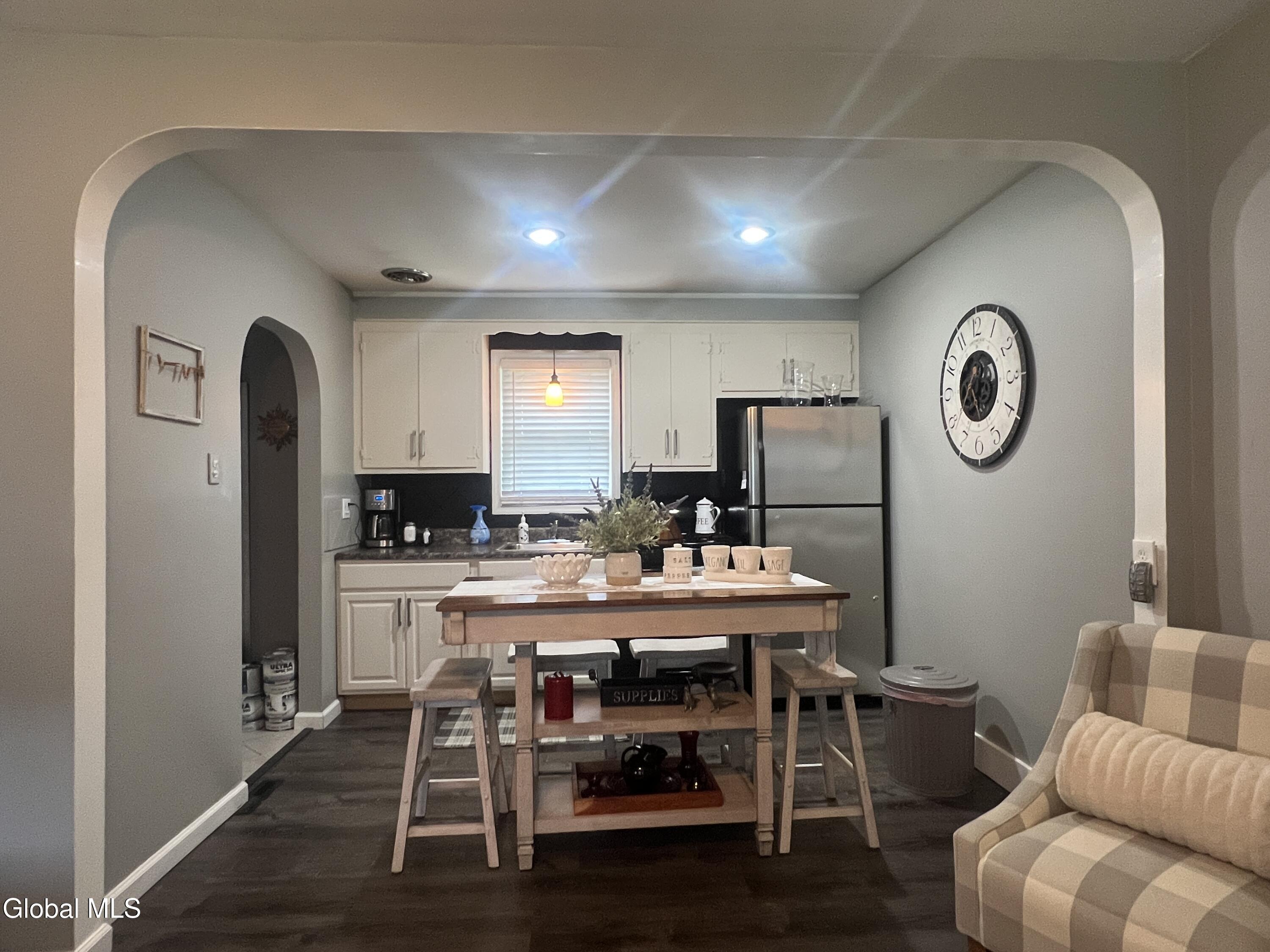 1352 Lawn Avenue Schenectady NY 12306