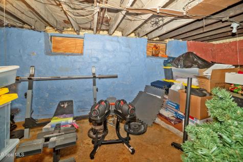 1029 Forest Road Schenectady NY 12303