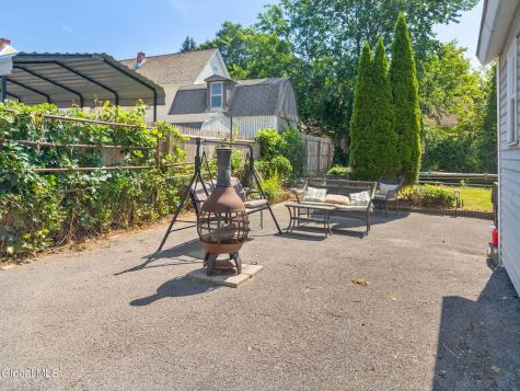1029 Forest Road Schenectady NY 12303
