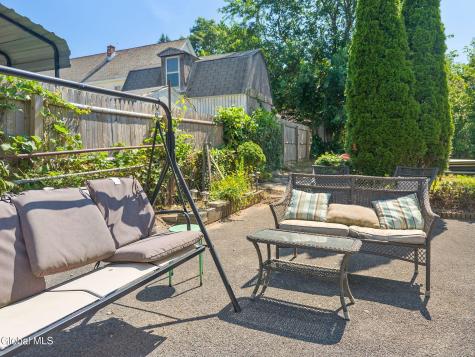 1029 Forest Road Schenectady NY 12303