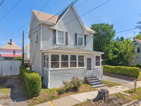 1029 Forest Road Schenectady NY 12303