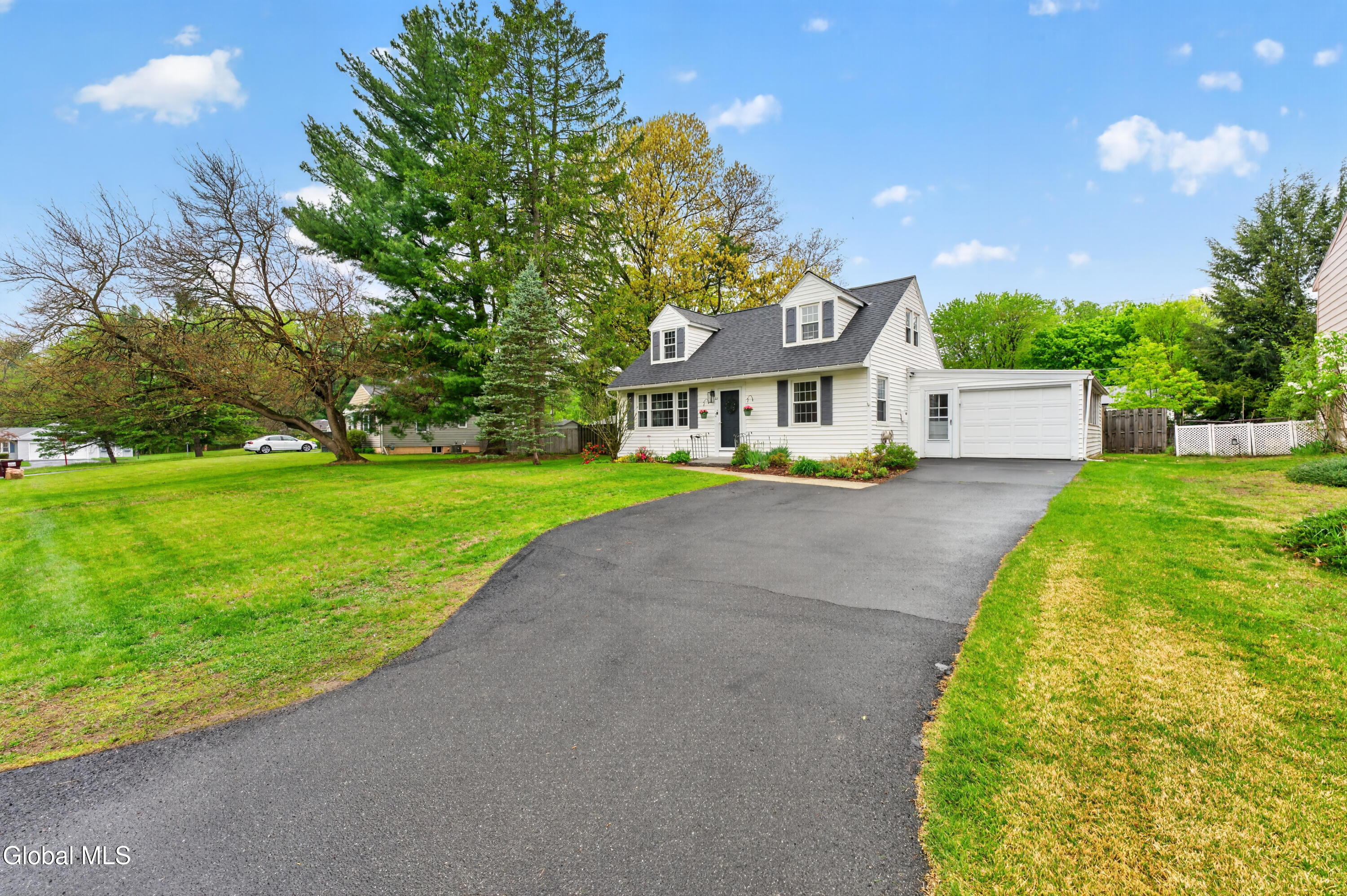 22 Chapman Drive Albany NY 12203