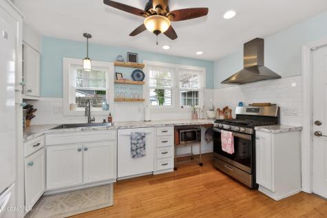 22 Chapman Drive Albany NY 12203