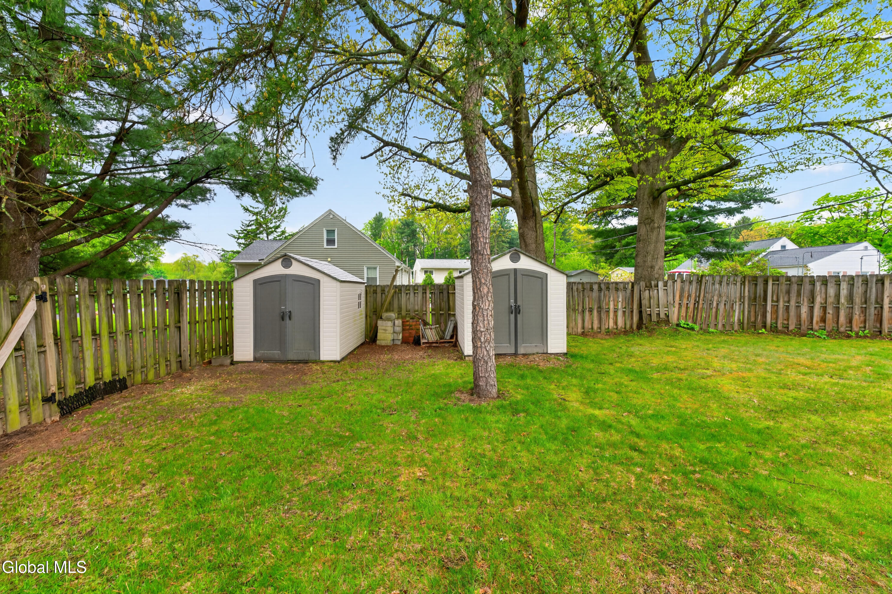 22 Chapman Drive Albany NY 12203