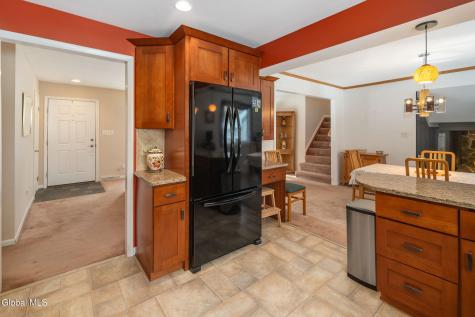 751 Carlton Road Clifton Park NY 12065