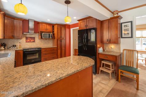 751 Carlton Road Clifton Park NY 12065