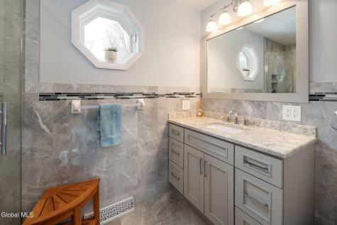 751 Carlton Road Clifton Park NY 12065