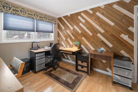 751 Carlton Road Clifton Park NY 12065