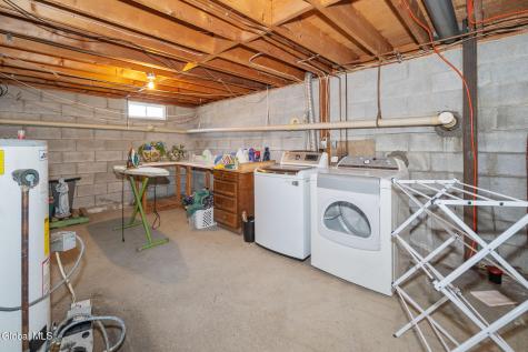 751 Carlton Road Clifton Park NY 12065