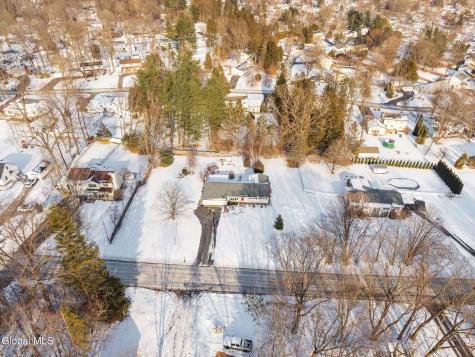 751 Carlton Road Clifton Park NY 12065