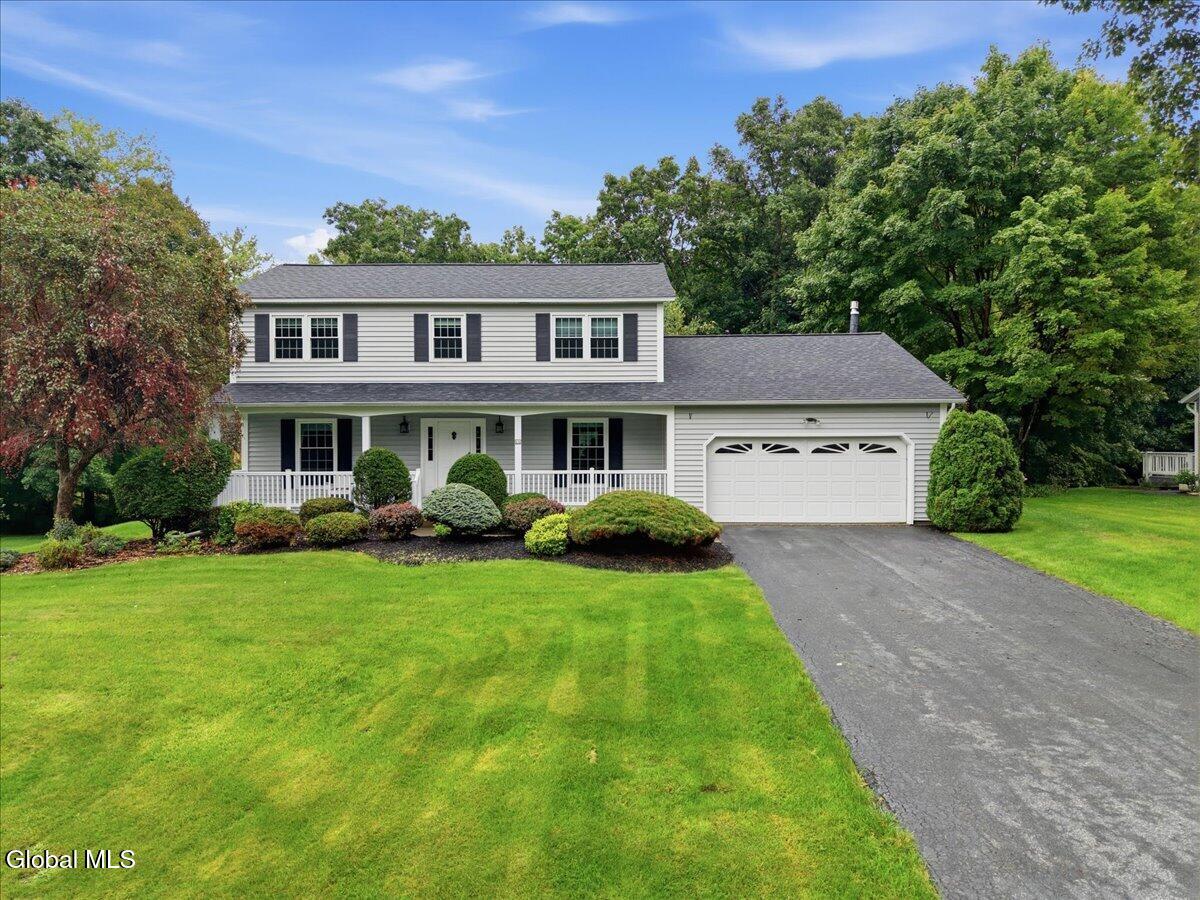 11 Tudor Street Clifton Park NY 12065