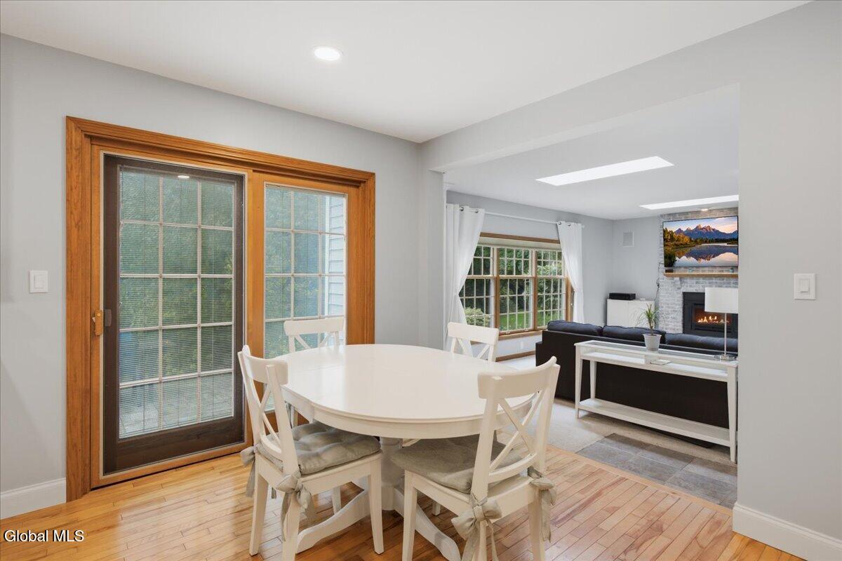 11 Tudor Street Clifton Park NY 12065