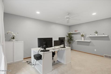 11 Tudor Street Clifton Park NY 12065