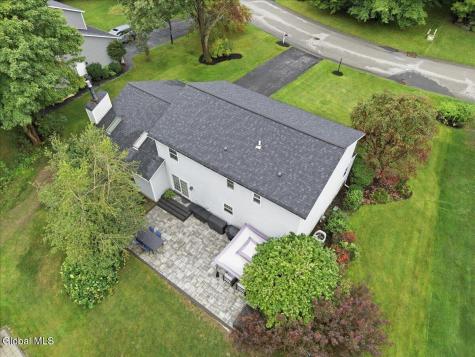 11 Tudor Street Clifton Park NY 12065