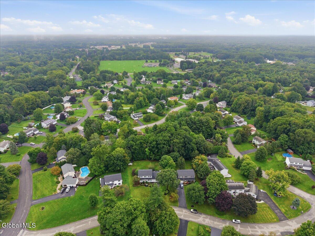 11 Tudor Street Clifton Park NY 12065