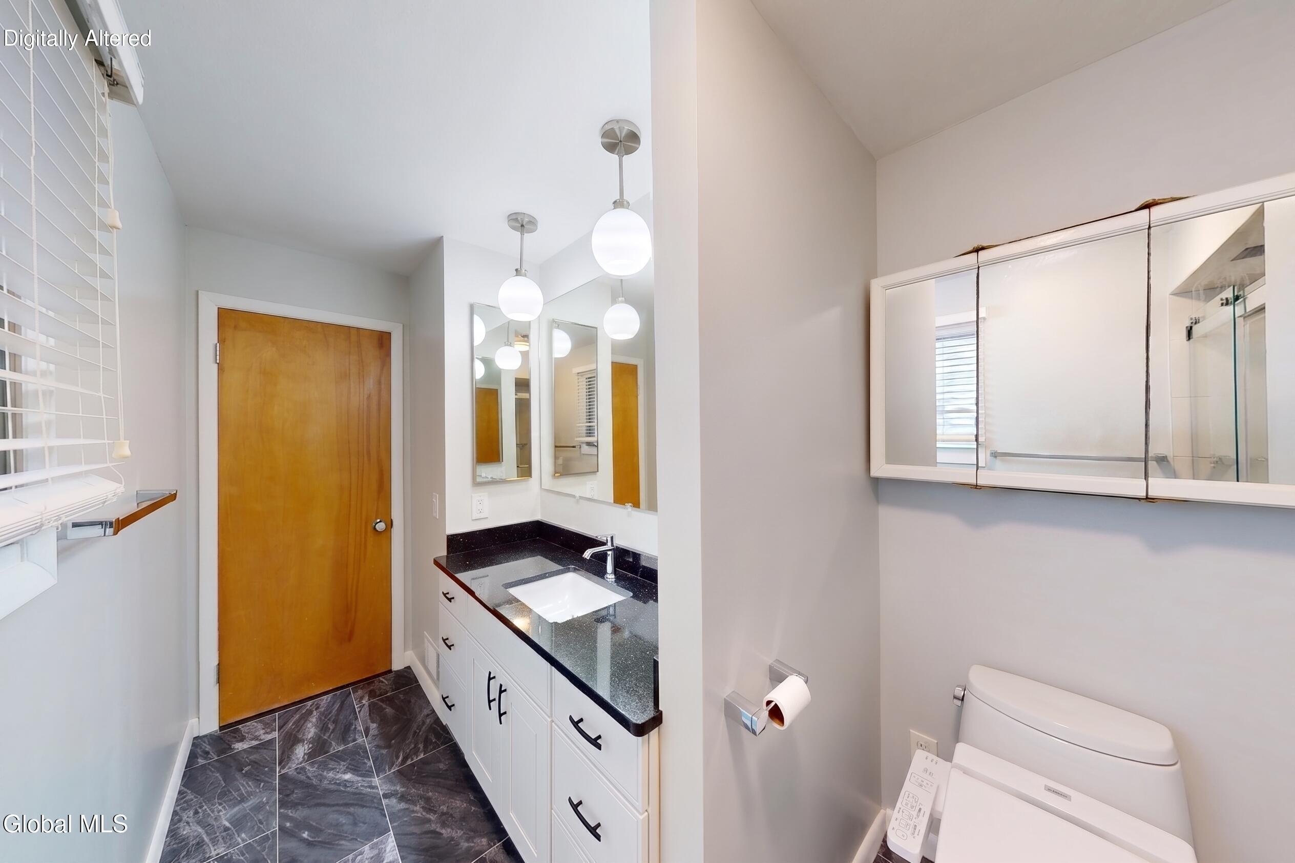 393 W Lawrence Street Albany NY 12208
