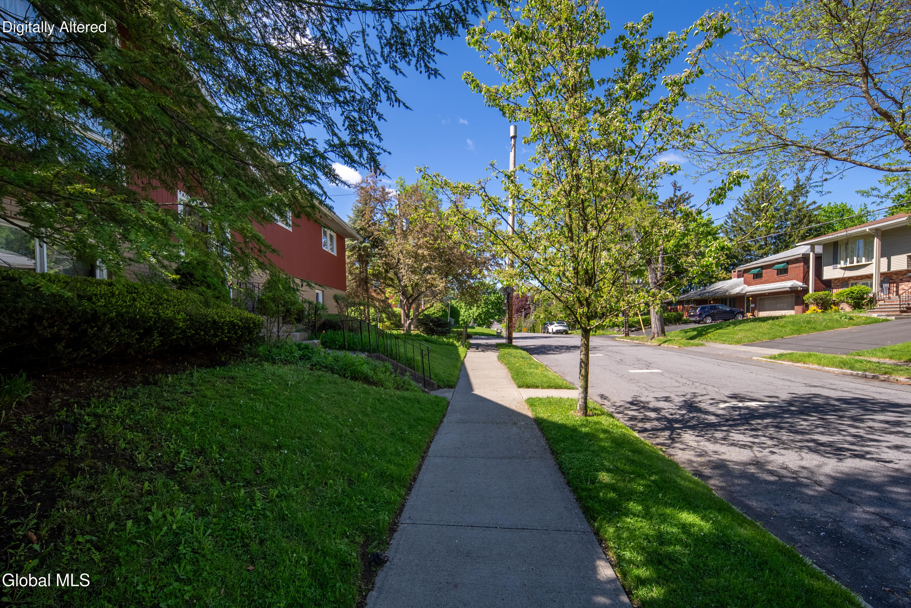 393 W Lawrence Street Albany NY 12208