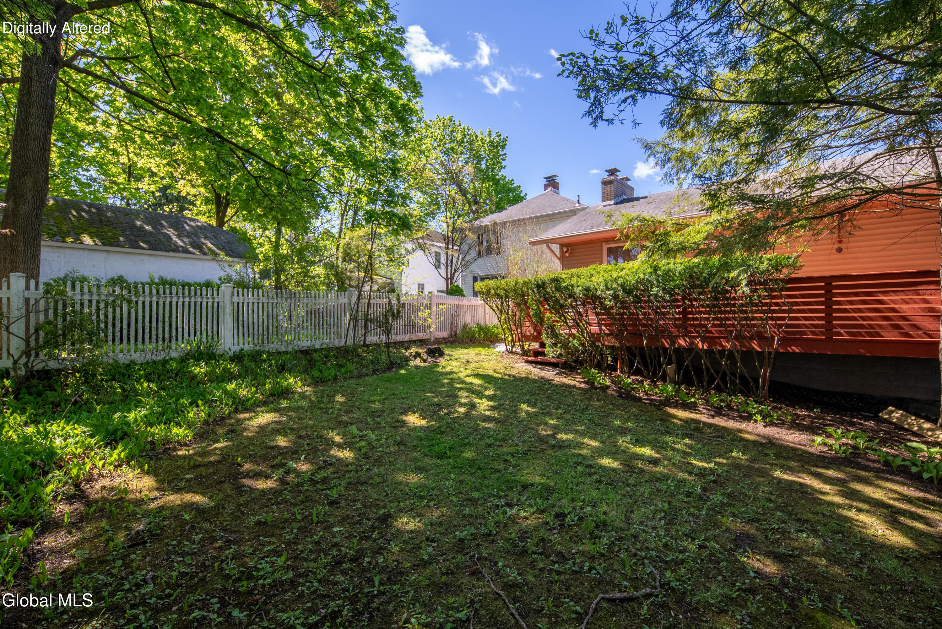 393 W Lawrence Street Albany NY 12208