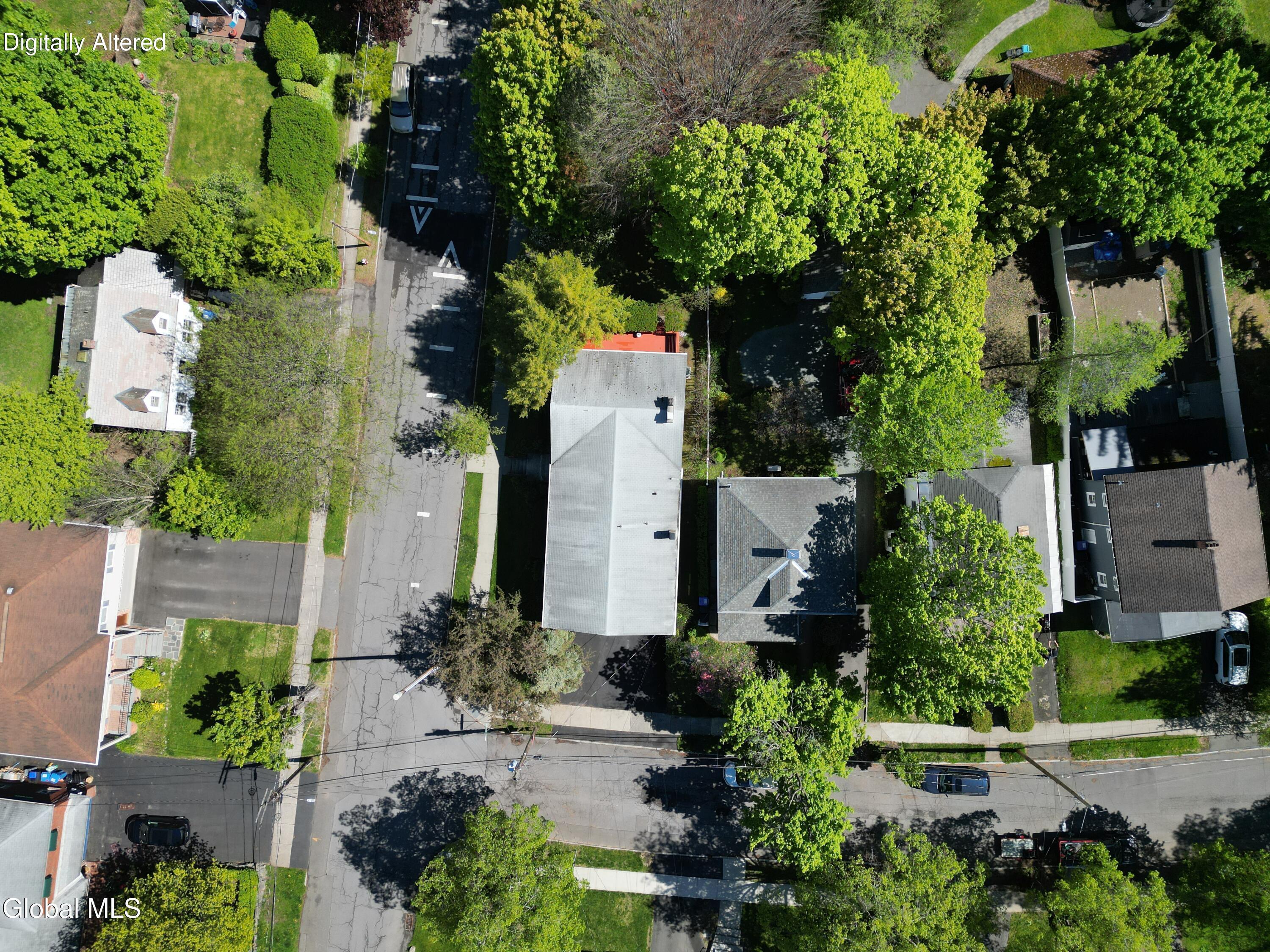 393 W Lawrence Street Albany NY 12208