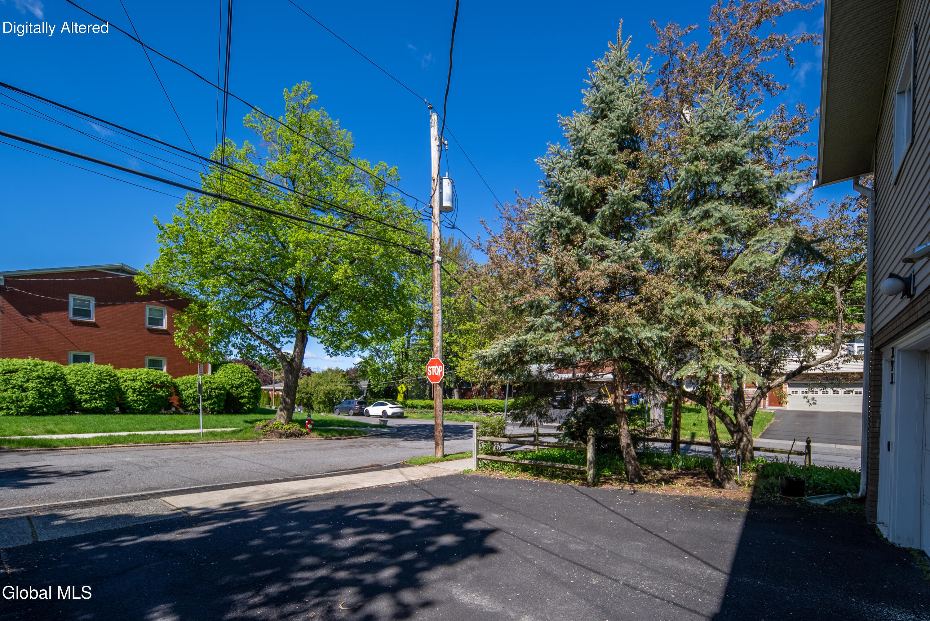 393 W Lawrence Street Albany NY 12208