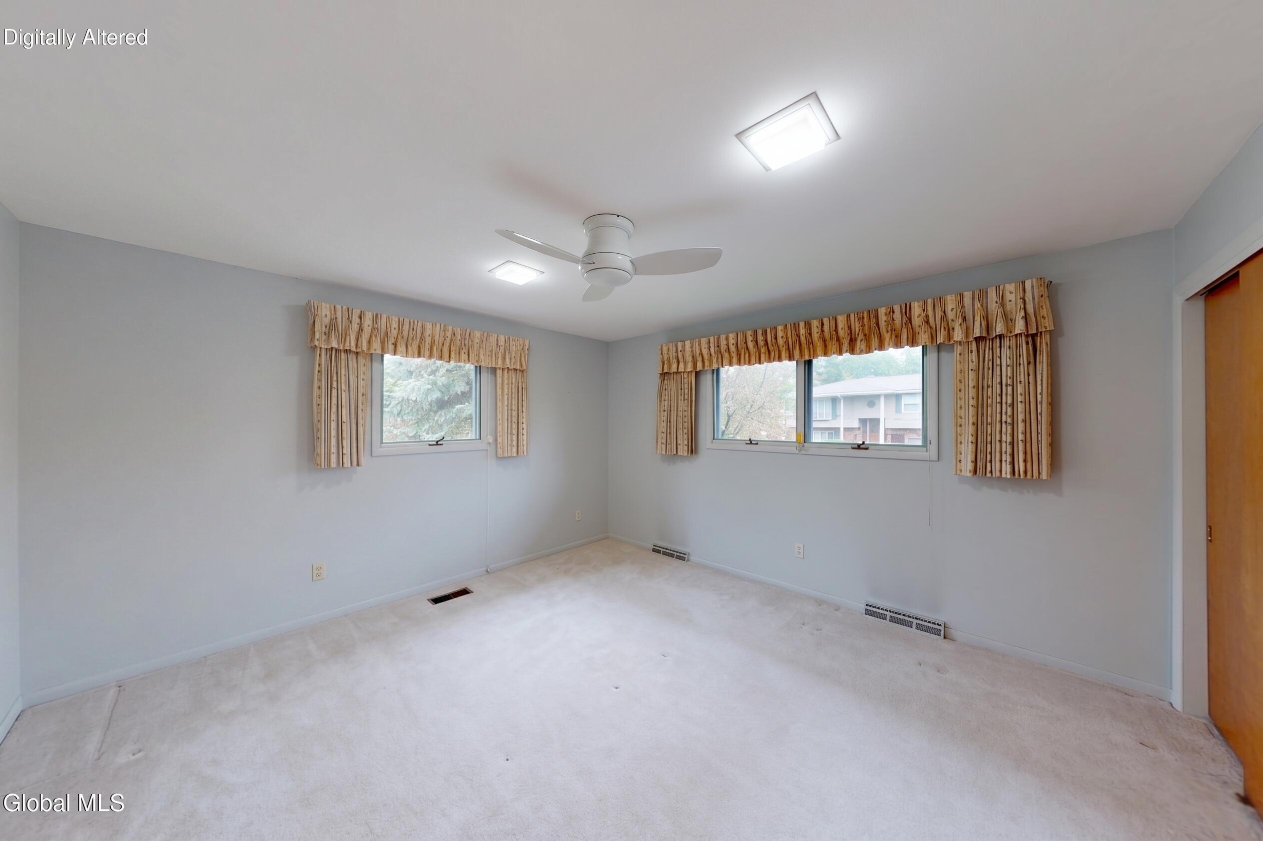 393 W Lawrence Street Albany NY 12208