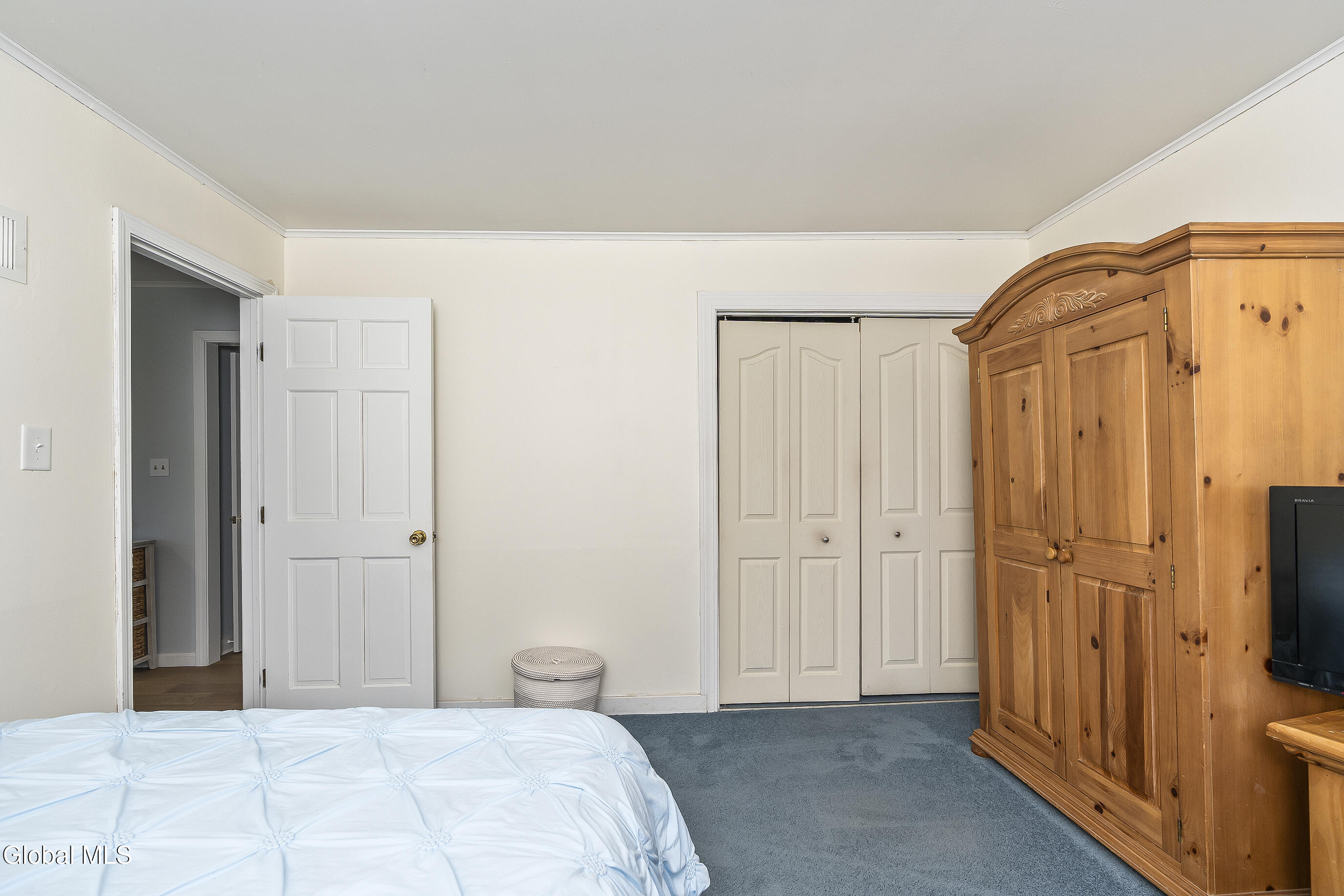 13 Pershing Road Queensbury NY 12804