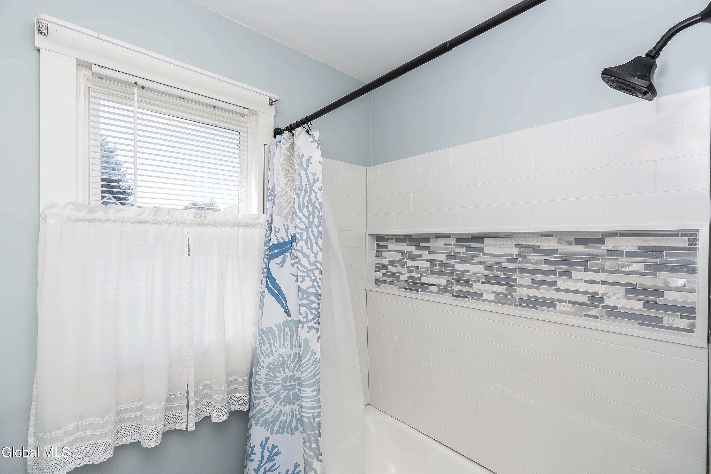 13 Pershing Road Queensbury NY 12804