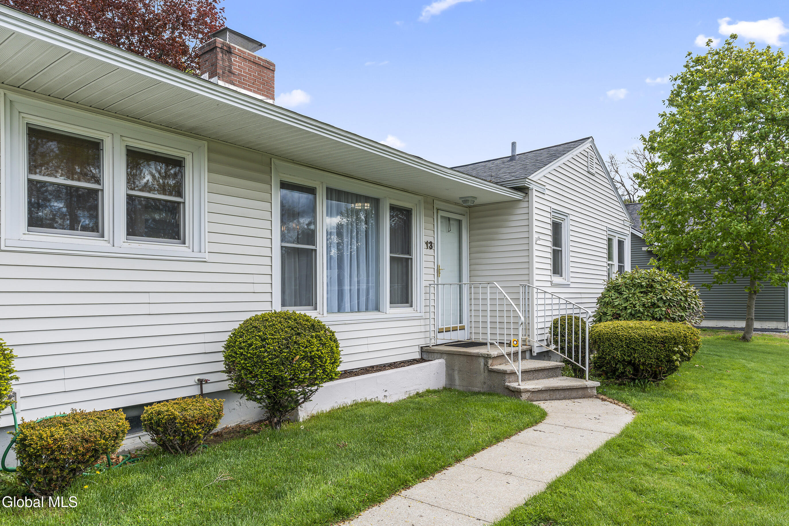 13 Pershing Road Queensbury NY 12804
