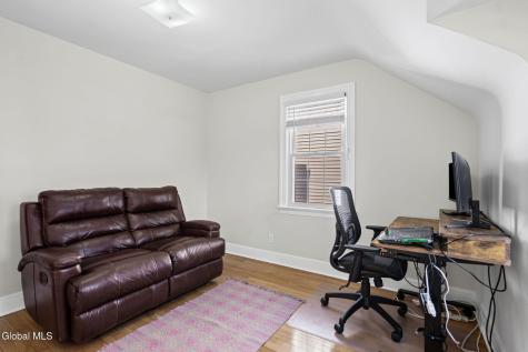 136 Rosemont Street Albany NY 12203