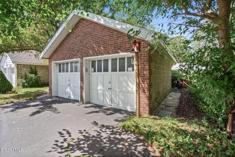 136 Rosemont Street Albany NY 12203