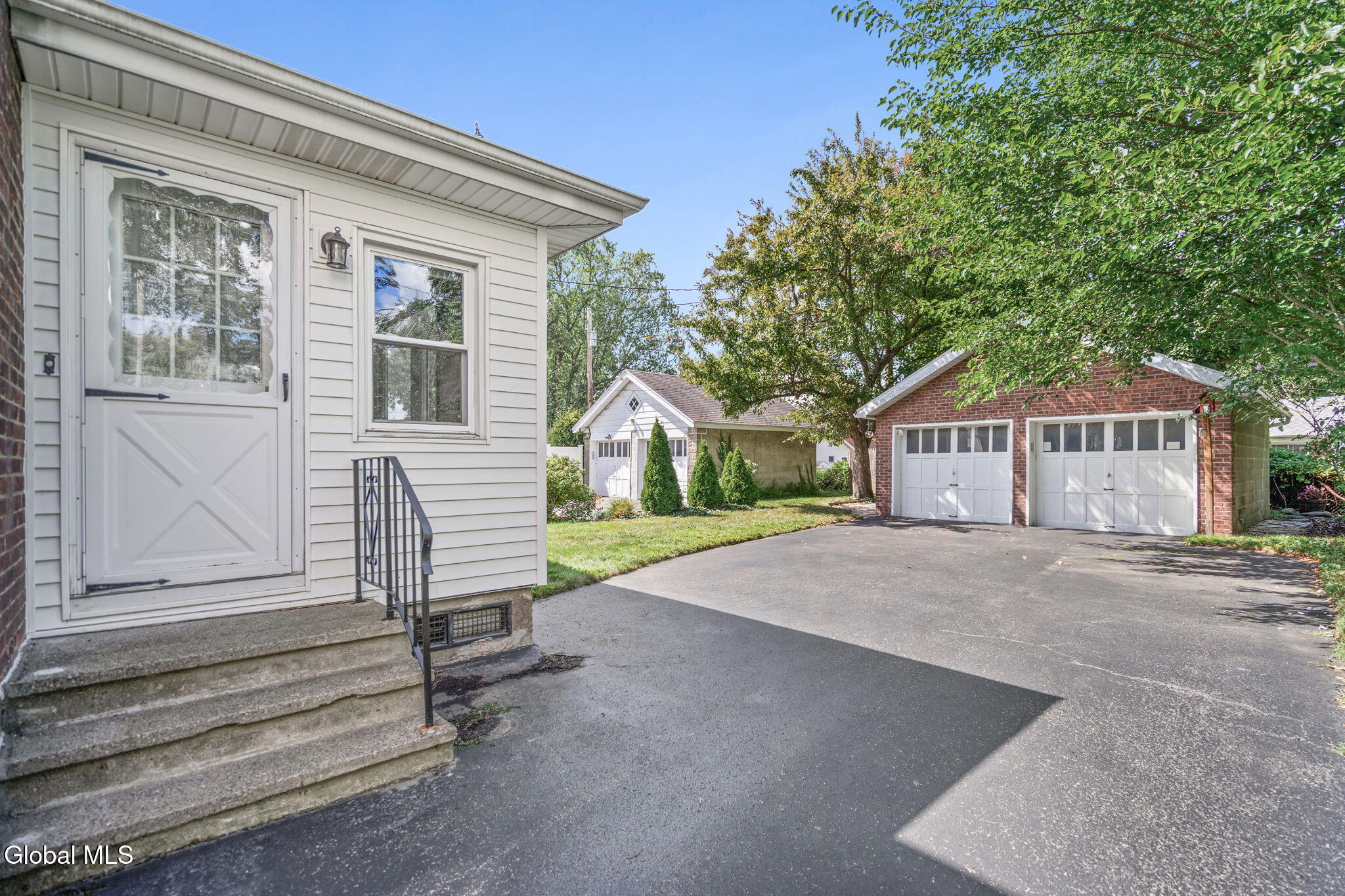 136 Rosemont Street Albany NY 12203