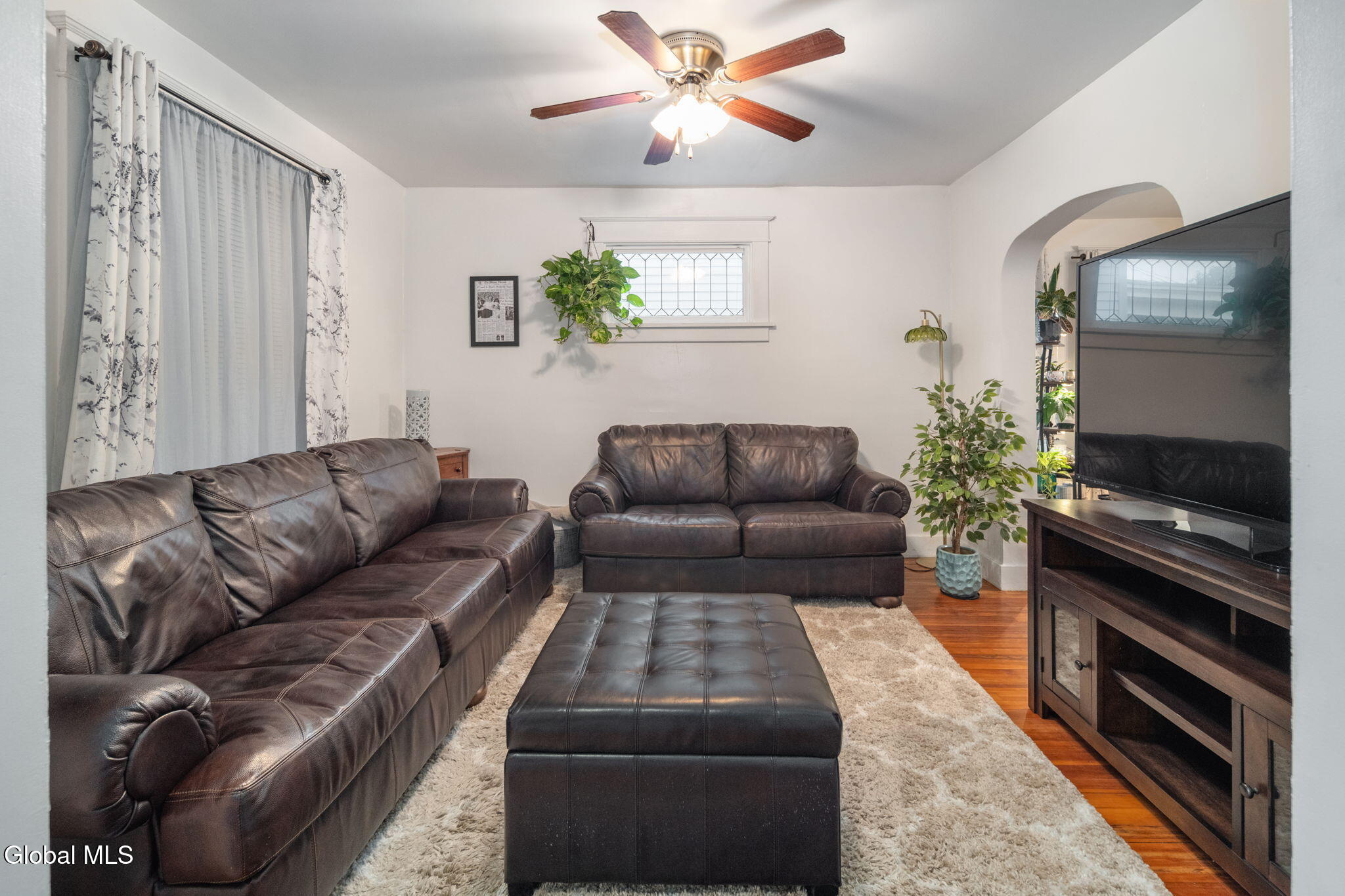833 Harrison Avenue Schenectady NY 12306