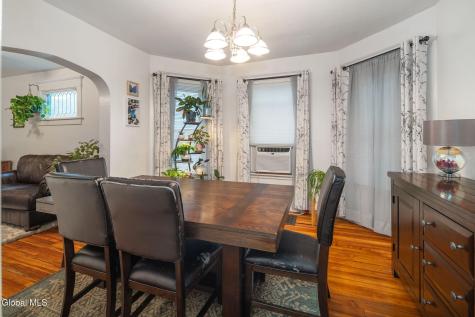 833 Harrison Avenue Schenectady NY 12306