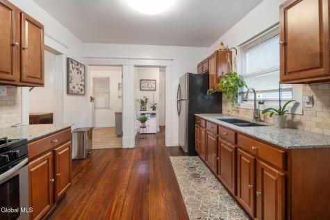 833 Harrison Avenue Schenectady NY 12306