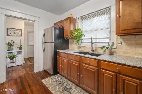 833 Harrison Avenue Schenectady NY 12306