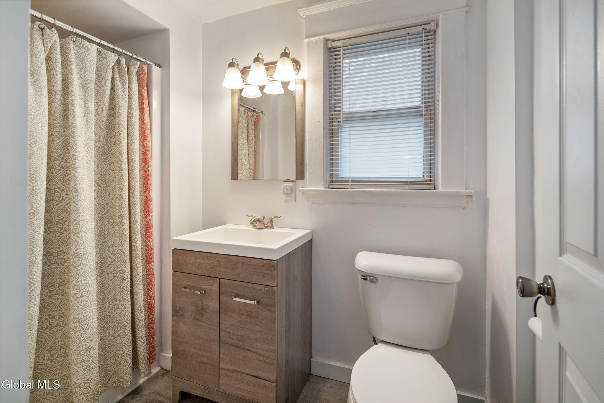 833 Harrison Avenue Schenectady NY 12306